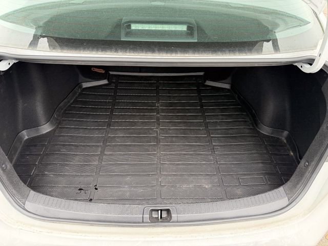 Used 2023 Toyota Corolla LE FWD image 17