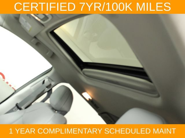 Used 2022 Toyota Sienna XLE FWD image 27