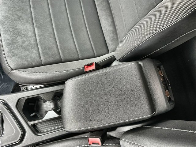 Used 2024 Volkswagen Taos SE image 24