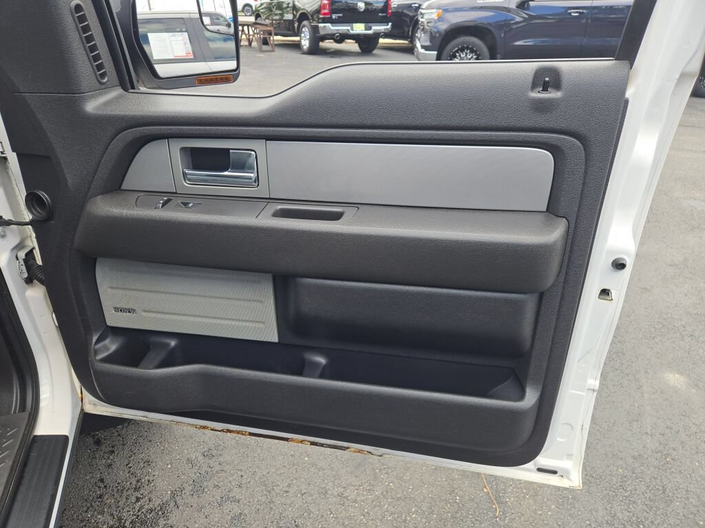 Used 2011 Ford F150 Lariat Limited AWD/4WD image 13