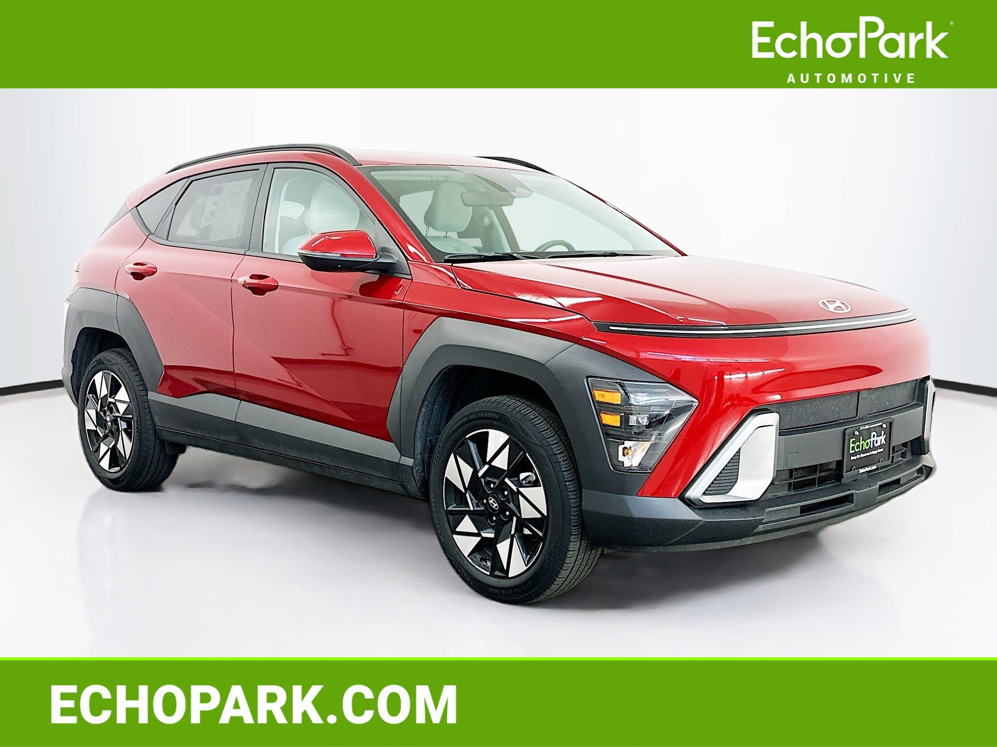 Used 2025 Hyundai Kona SEL image 1