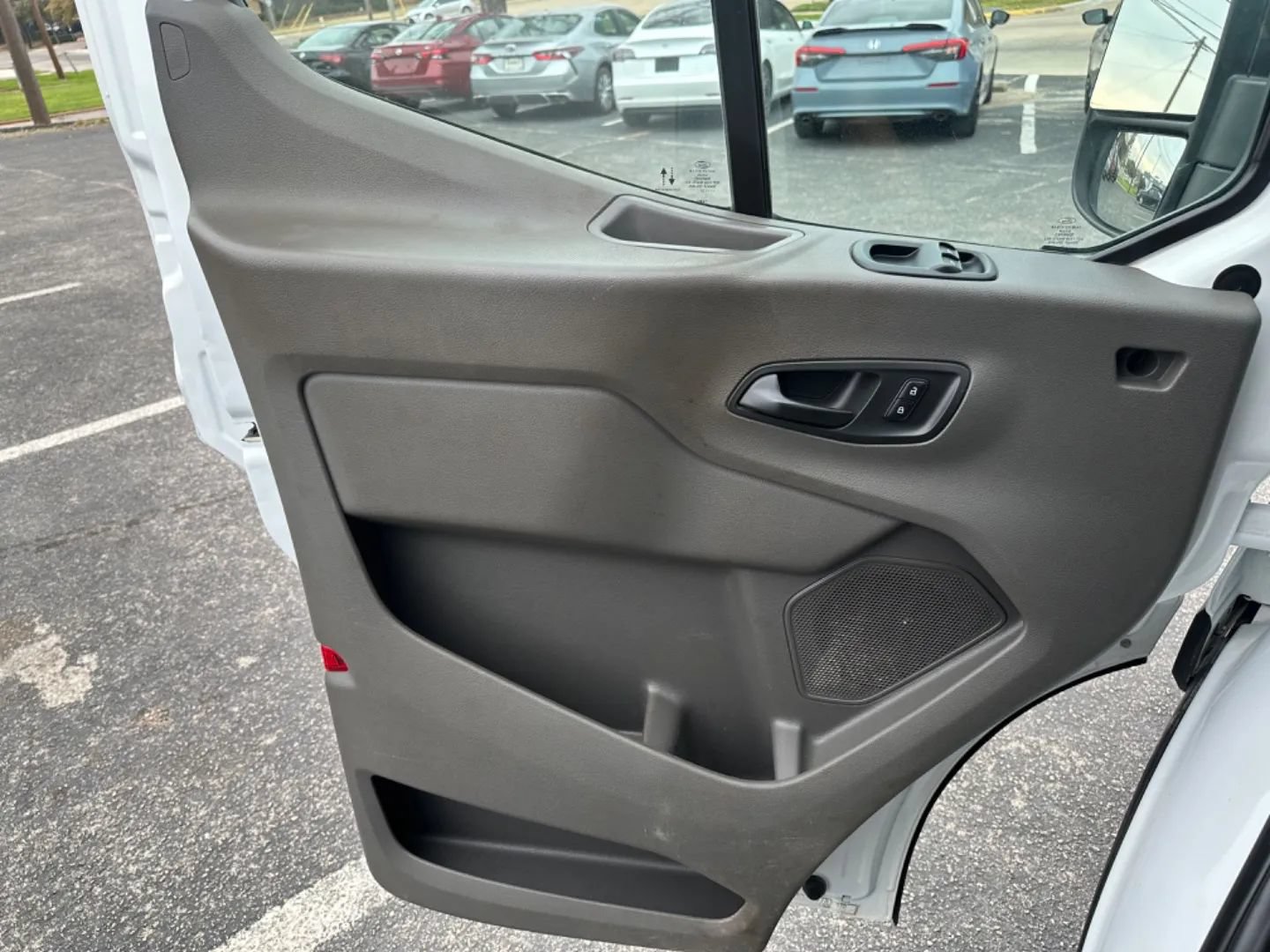 Used 2021 Ford Transit 350 XLT RWD image 30