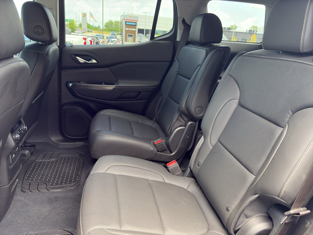 Used 2023 GMC Acadia SLT w/ Elevation Edition FWD image 16