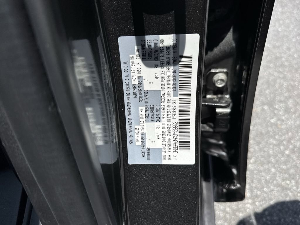 Certified 2025 MAZDA MAZDA3 s FWD image 59
