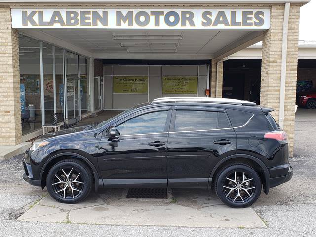 Used 2016 Toyota RAV4 SE w/ Protection Package AWD/4WD image 2