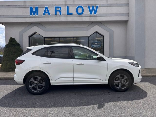 Used 2023 Ford Escape ST-Line w/ Tech Pack #1 image 3