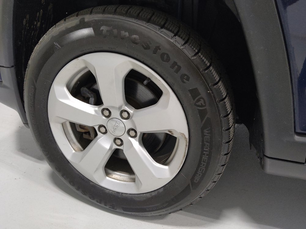 Used 2018 Jeep Compass Latitude AWD/4WD image 31