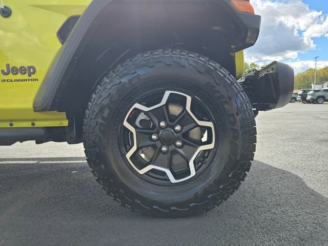 Used 2023 Jeep Gladiator Rubicon w/ Dual Top Group image 12