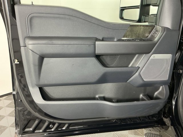 New 2026 Ford F350 Lariat image 17