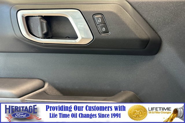 New 2026 Ford Bronco Outer Banks w/ Sasquatch Package image 11
