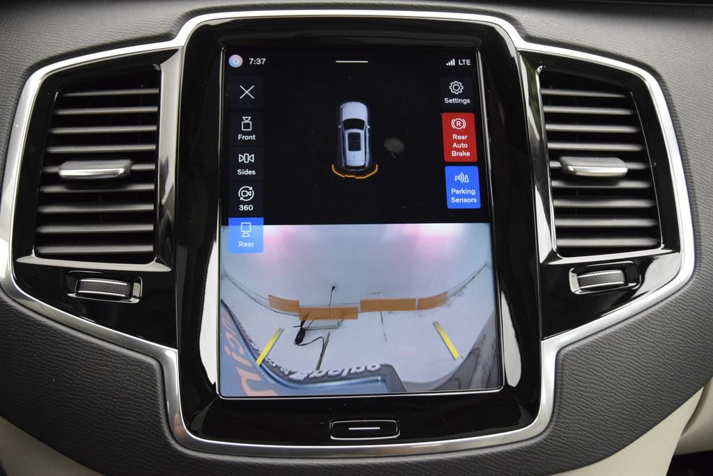 Used 2023 Volvo XC90 B5 Plus w/ Protection Package Premier AWD/4WD image 35