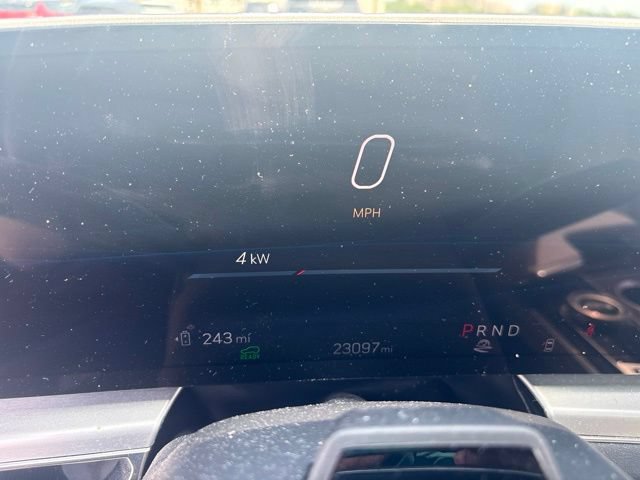 Used 2024 Cadillac Lyriq Luxury w/ LPO, Floor Liner Package AWD/4WD image 9