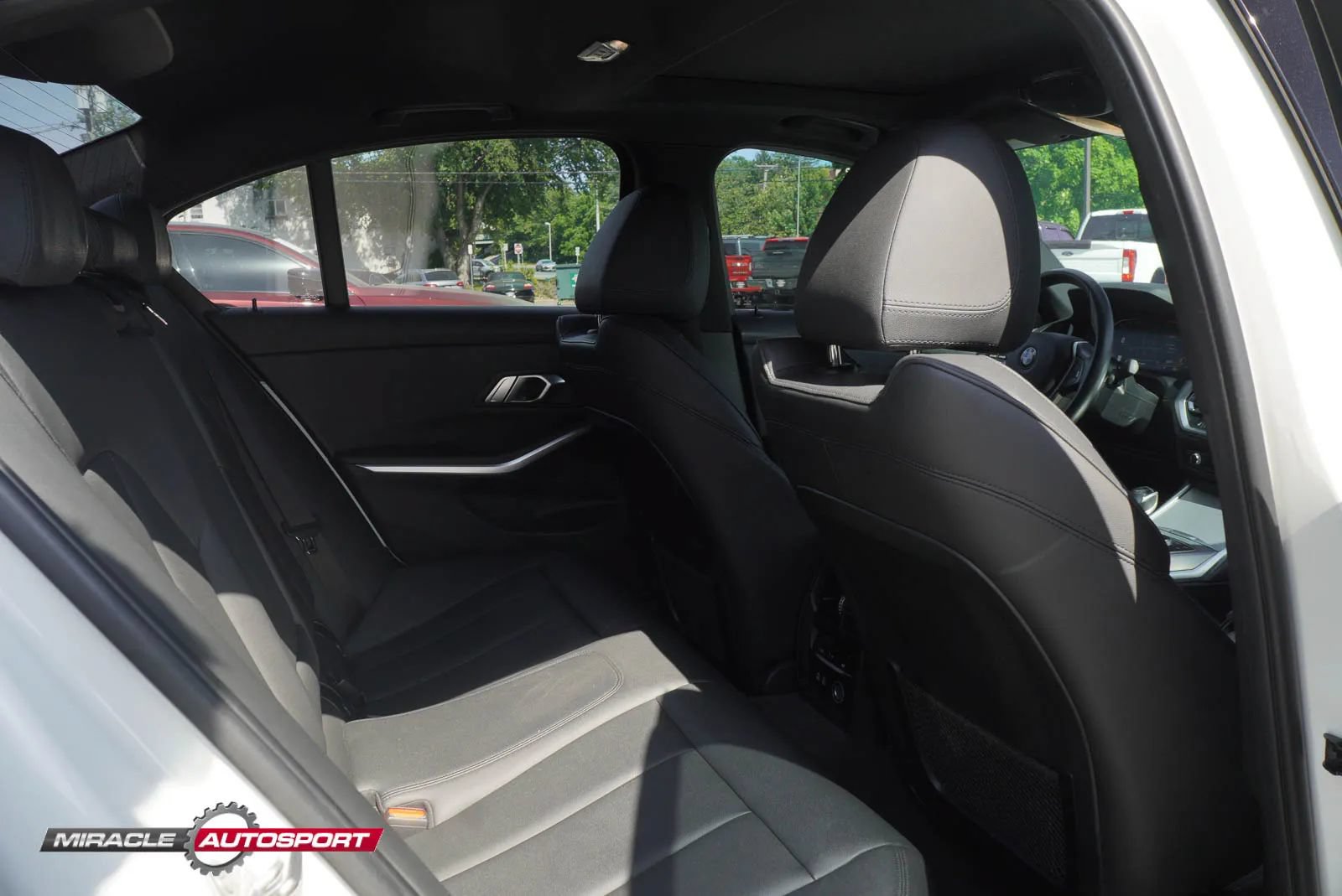 Used 2019 BMW 330i xDrive Sedan w/ Convenience Package AWD/4WD image 37