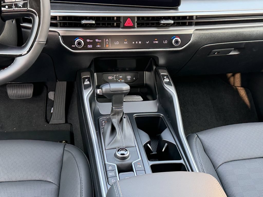 New 2026 Kia Sorento S FWD image 12