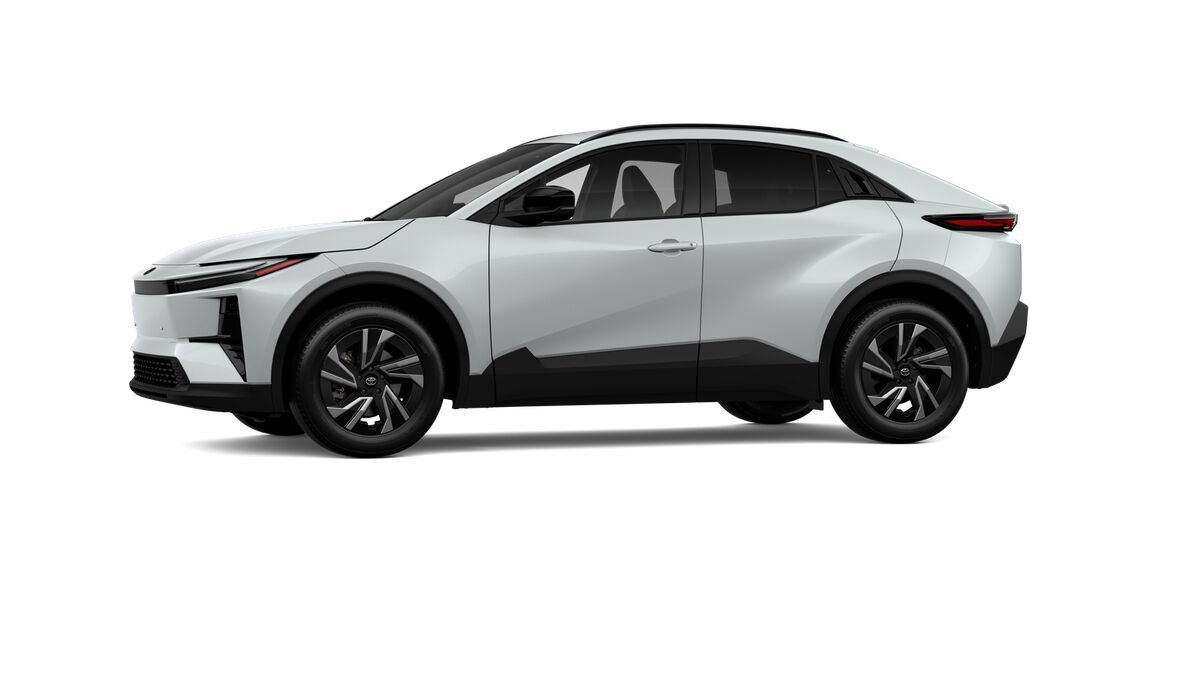 New 2026 Toyota C-HR AWD/4WD image 3