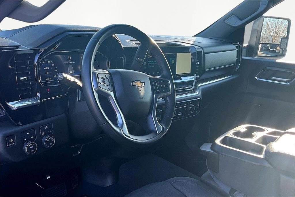 Used 2024 Chevrolet Silverado 2500 LT image 14