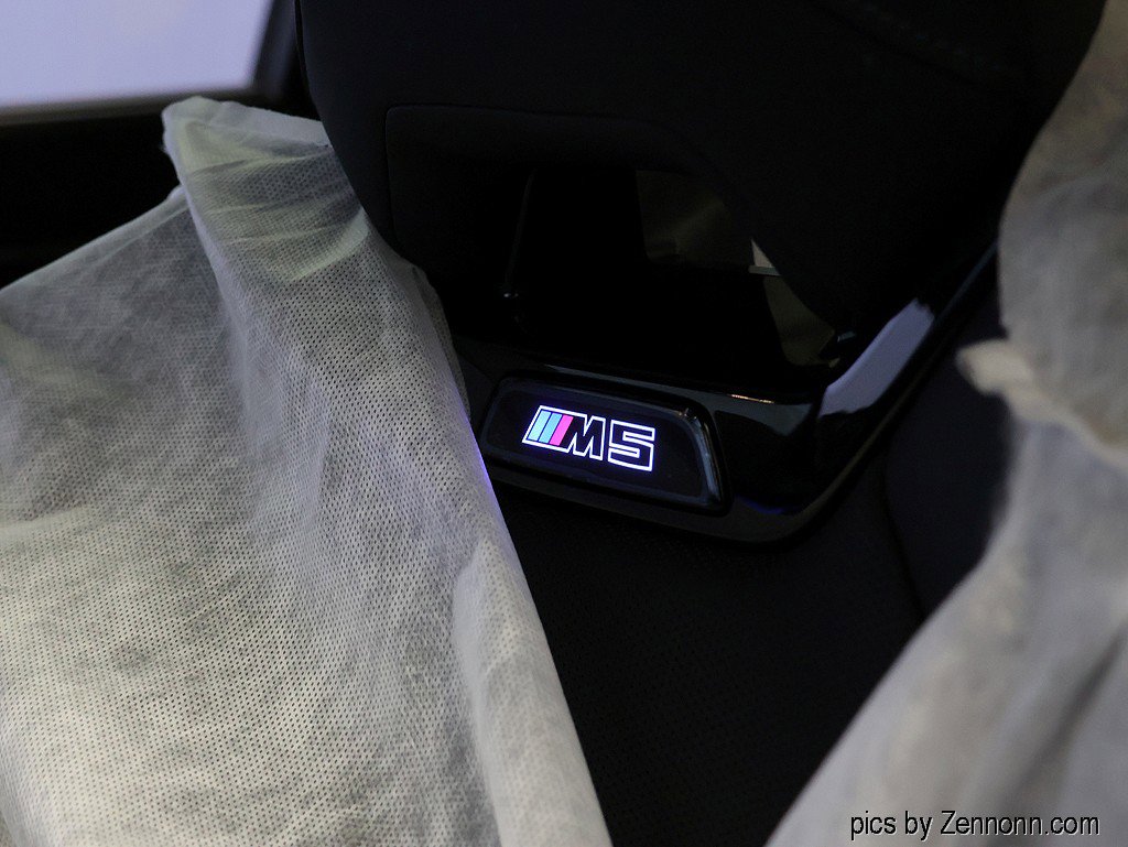 New 2026 BMW M5 Touring image 13