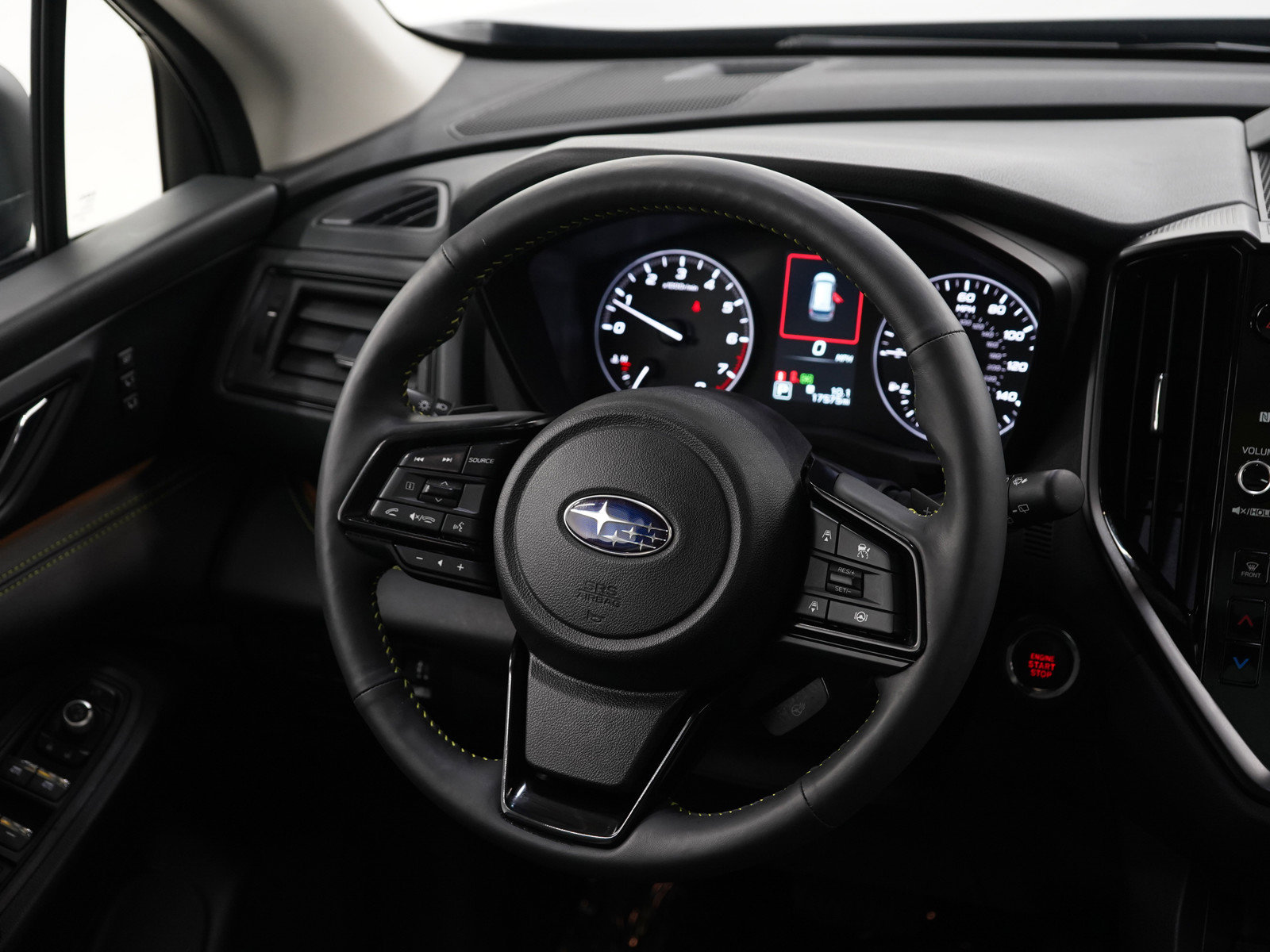 Used 2025 Subaru Ascent Bronze Edition image 15