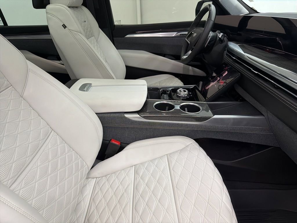 Used 2025 Cadillac Escalade V w/ LPO, Floor Liner Package AWD/4WD image 33