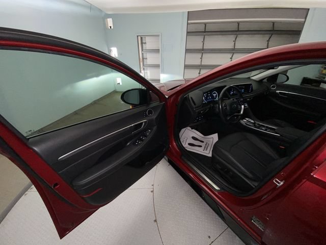 Used 2023 Hyundai Sonata Limited FWD image 11