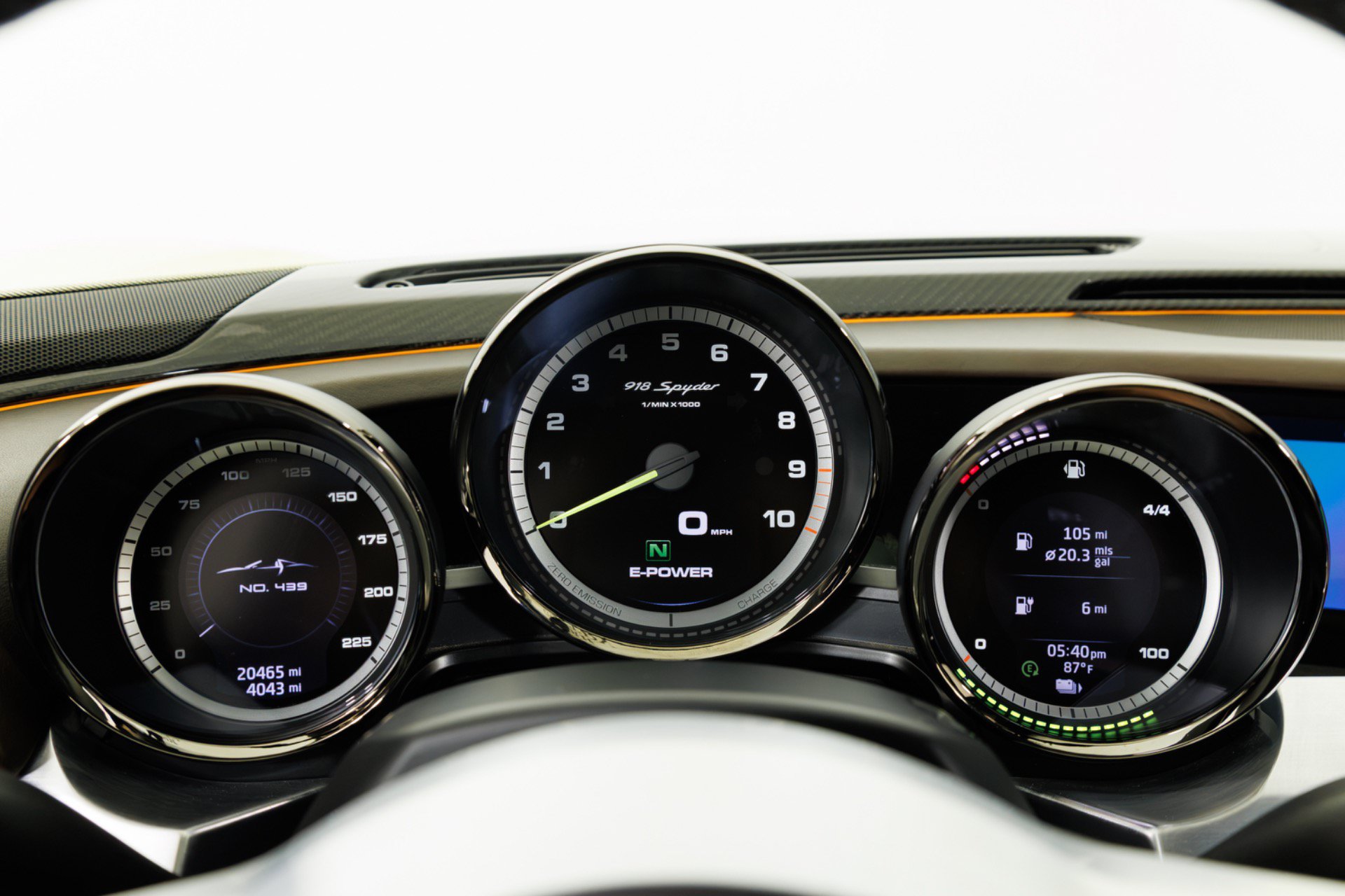 Used 2015 Porsche 918 Spyder AWD/4WD image 21
