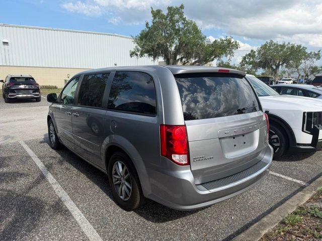 Used 2016 Dodge Grand Caravan SE FWD image 7