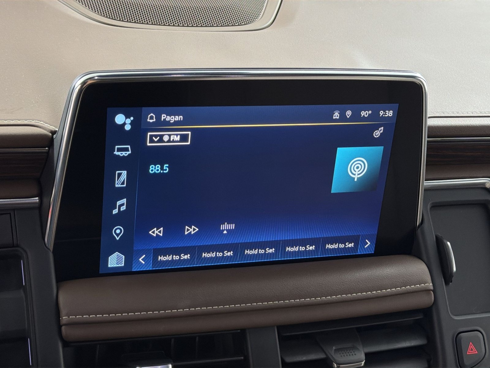 Used 2023 Chevrolet Tahoe High Country AWD/4WD image 18