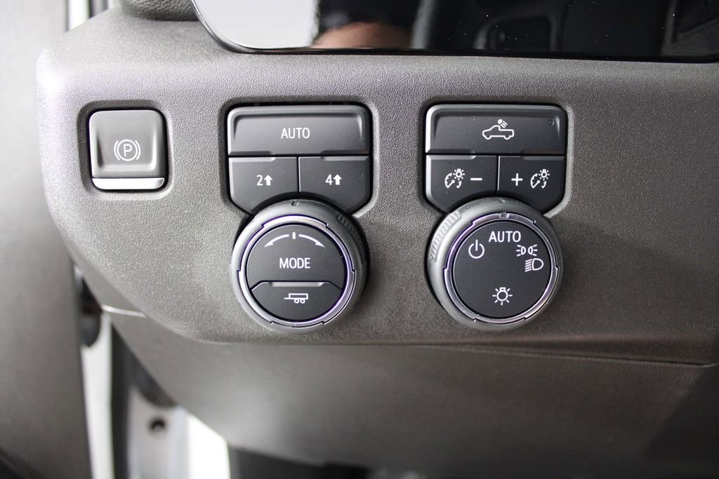 Used 2024 Chevrolet Silverado 1500 LT w/ All Star Edition Plus image 19