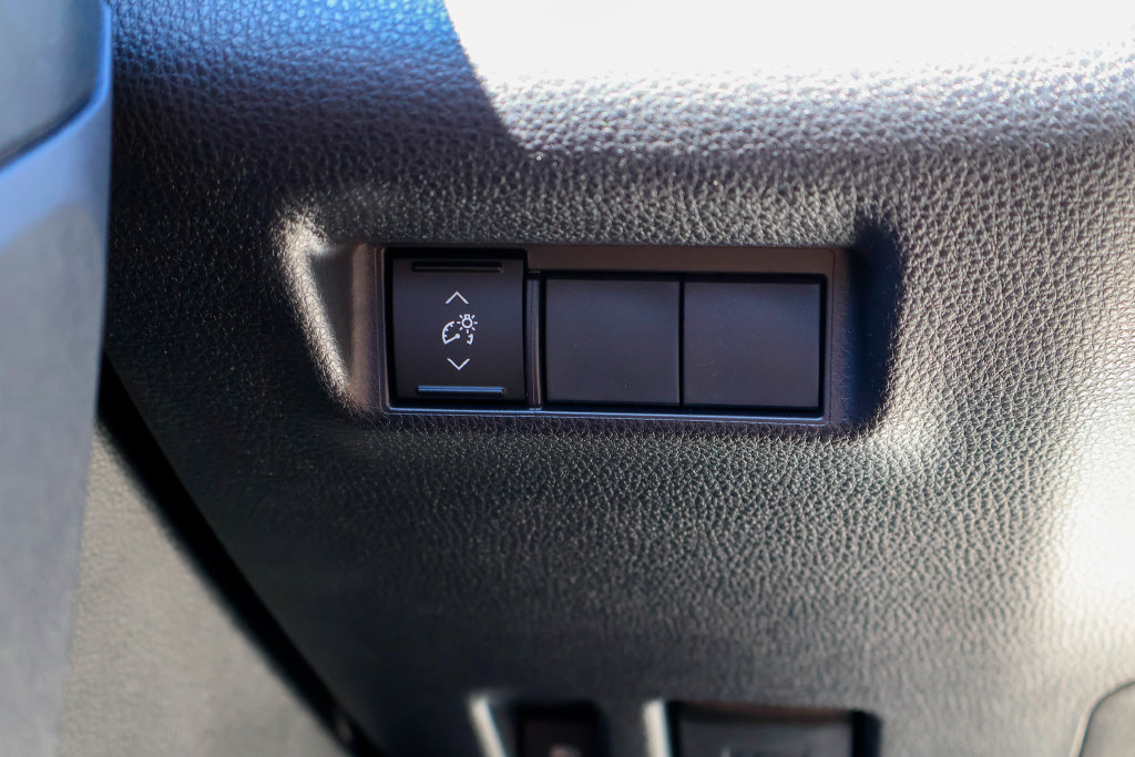 Used 2026 Toyota RAV4 SE AWD/4WD image 19
