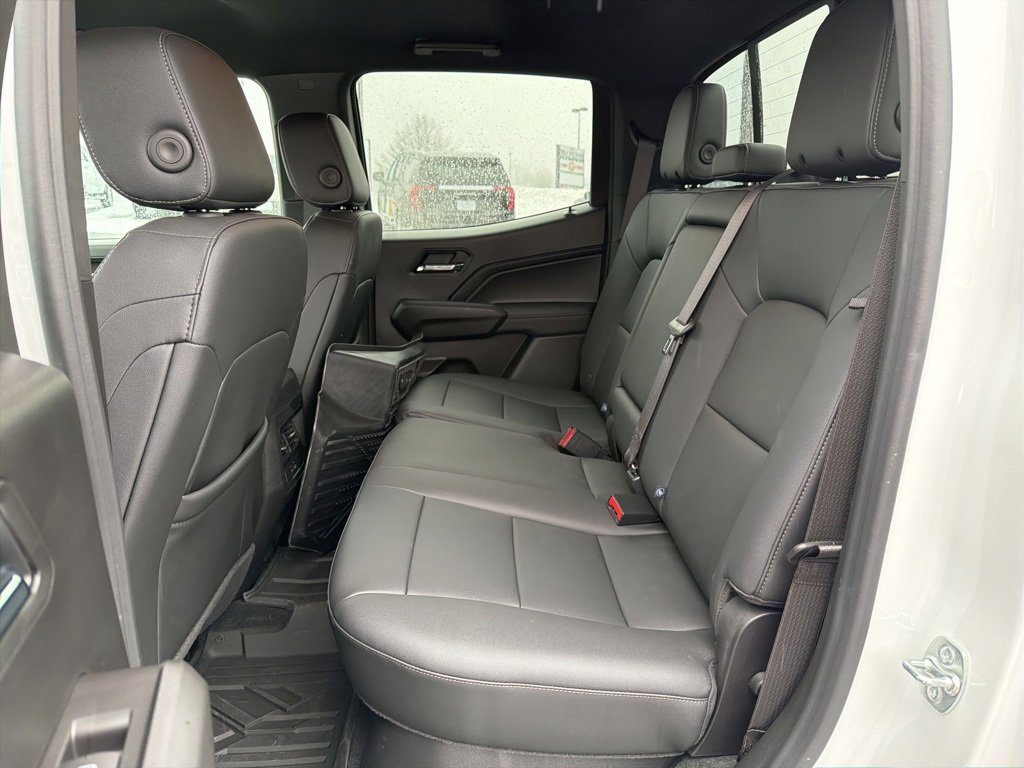 Used 2025 GMC Canyon Elevation w/ Convenience Package image 25