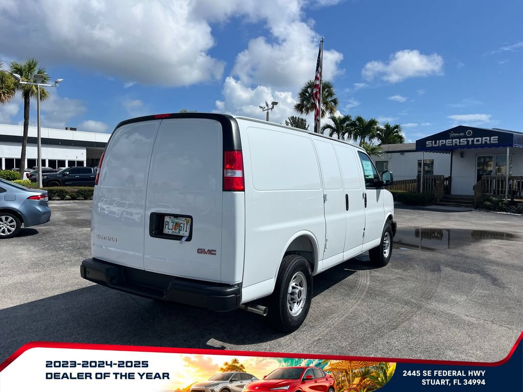 New 2026 GMC Savana 2500 w/ Driver Convenience Package RWD image 5