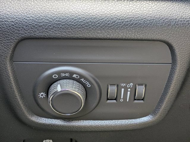 New 2026 Jeep Grand Cherokee L Laredo RWD image 23