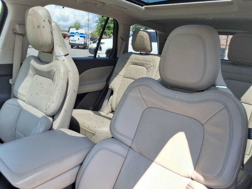 Used 2020 Lincoln Aviator Reserve w/ Equipment Group 202A AWD/4WD image 24