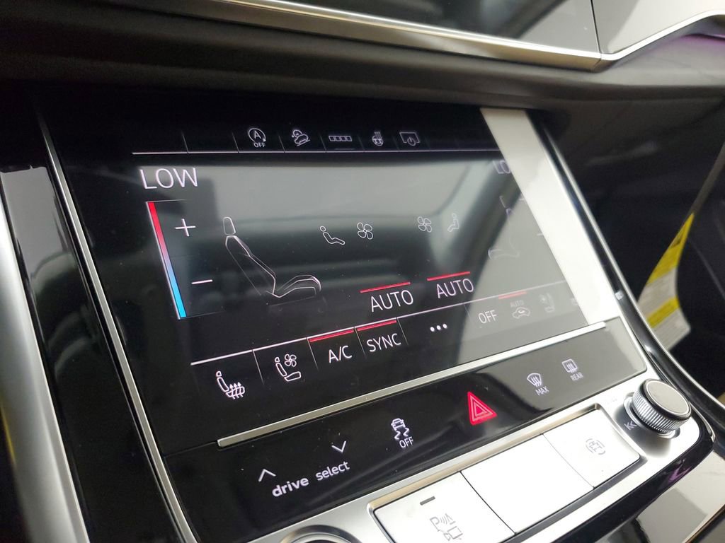 New 2026 Audi Q7 3.0T Premium Plus AWD/4WD image 30