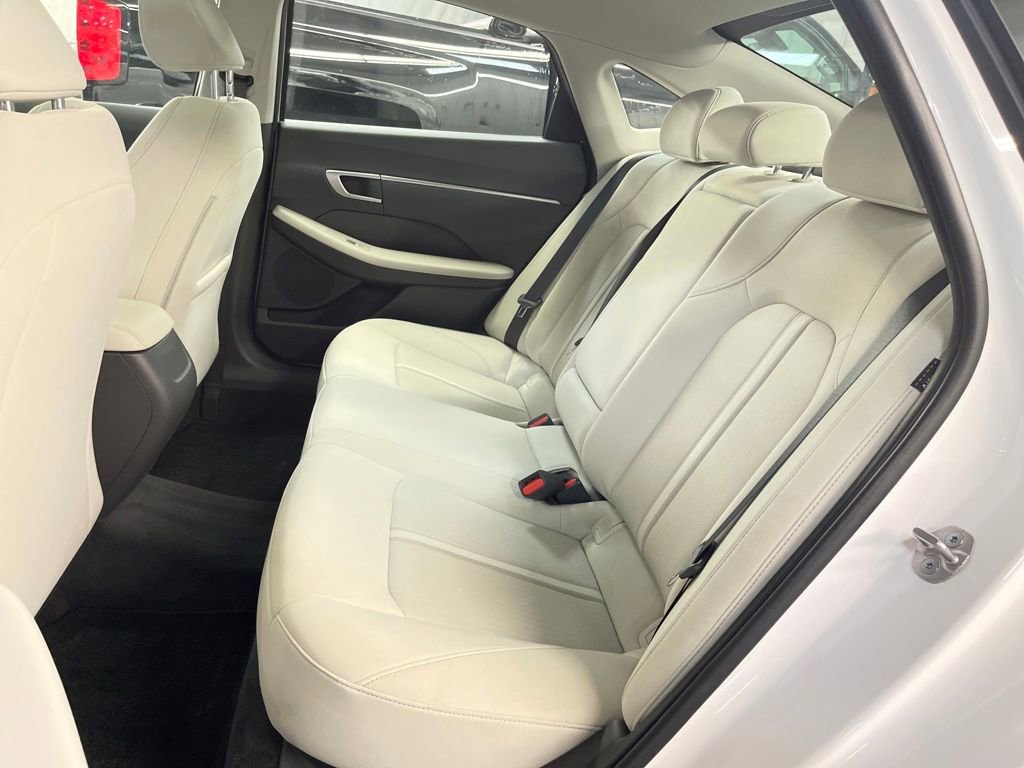 Certified 2024 Hyundai Sonata SEL w/ Convenience Package image 24