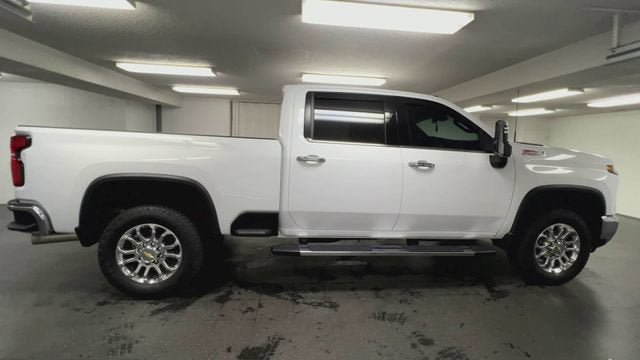 Certified 2025 Chevrolet Silverado 2500 LTZ w/ LTZ Convenience Package AWD/4WD image 9