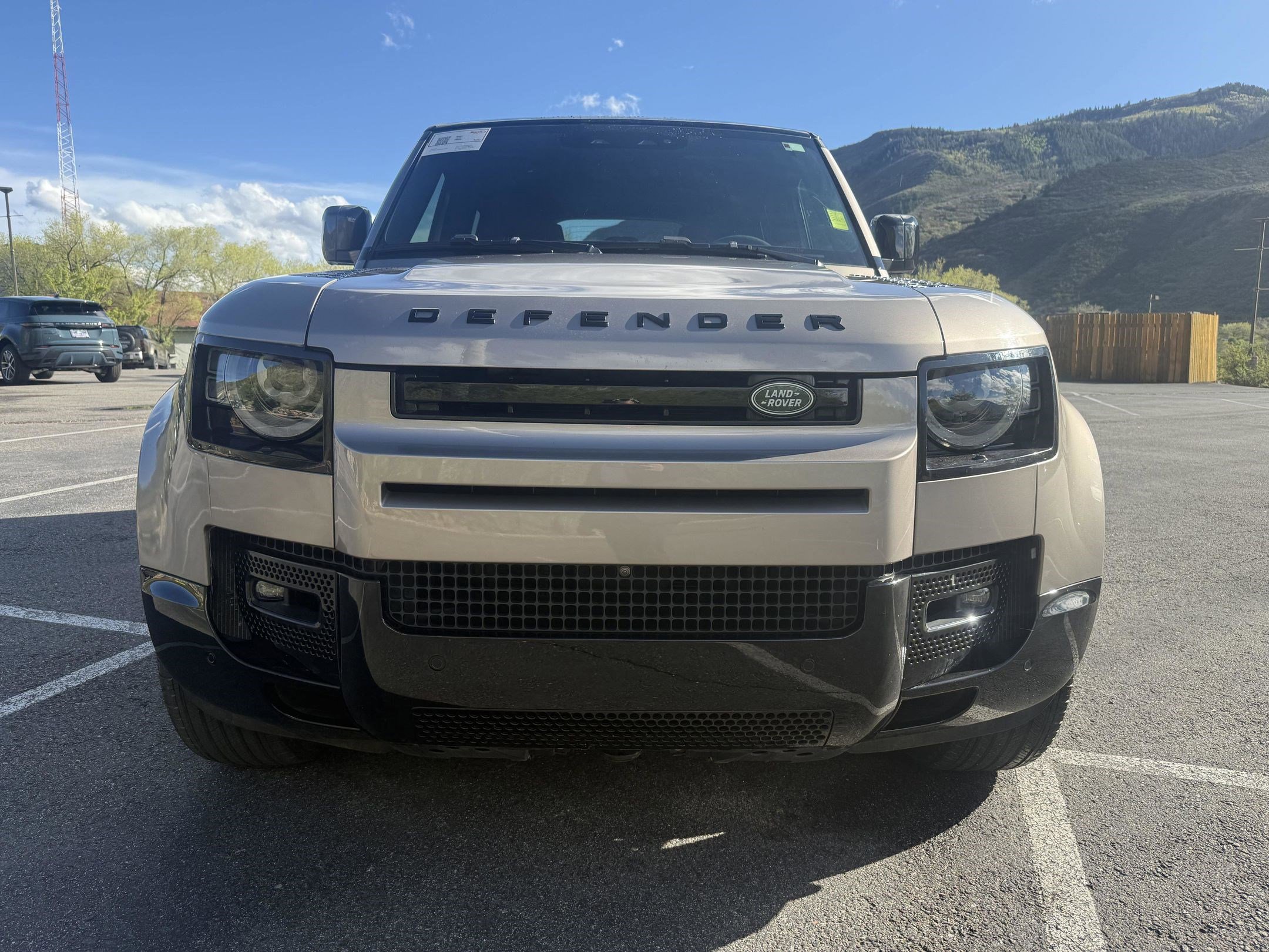 Certified 2023 Land Rover Defender 110 V8 image 6