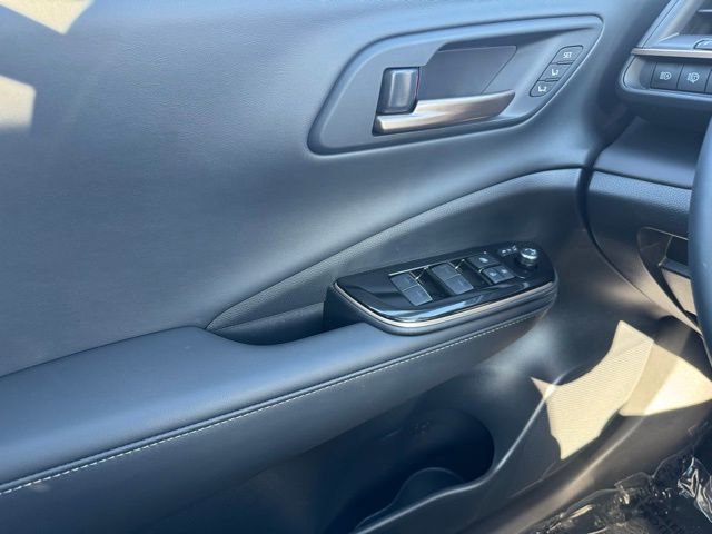 Certified 2025 Toyota Crown Signia w/ Advanced Technology Package image 34