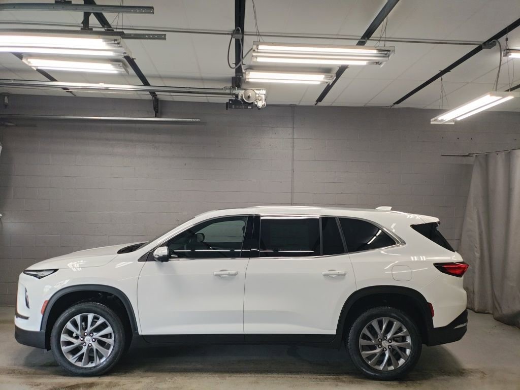 New 2026 Buick Enclave Preferred w/ Power Package image 18