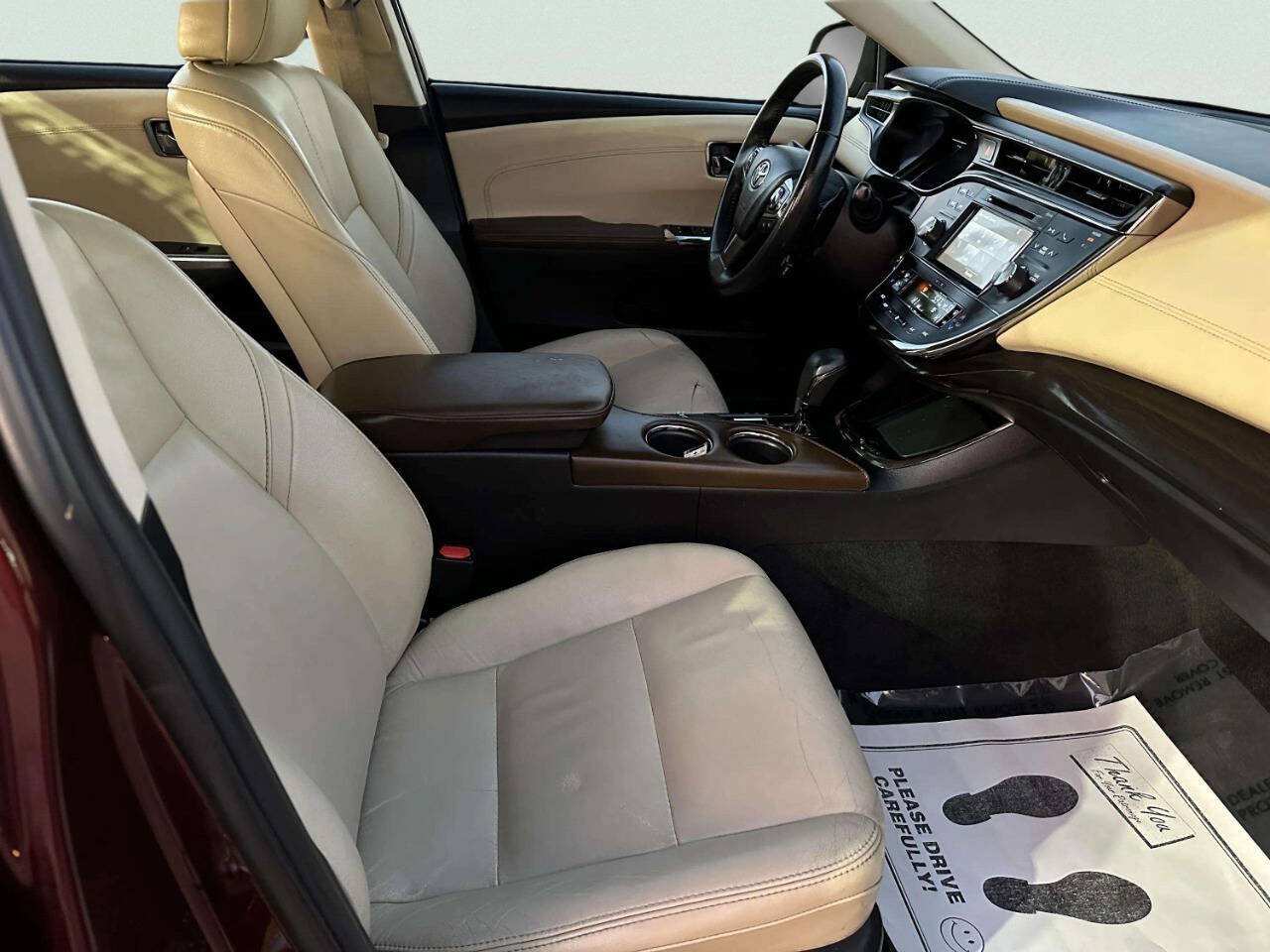 Used 2017 Toyota Avalon XLE Premium FWD image 16
