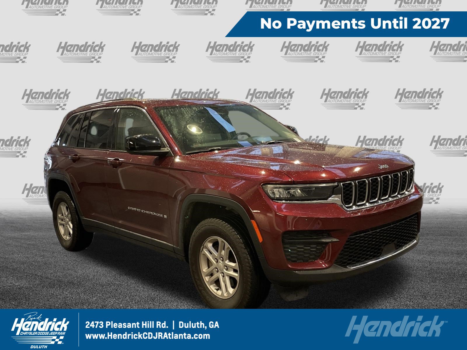 Used 2023 Jeep Grand Cherokee Laredo w/ Luxury Tech Group I RWD image 1