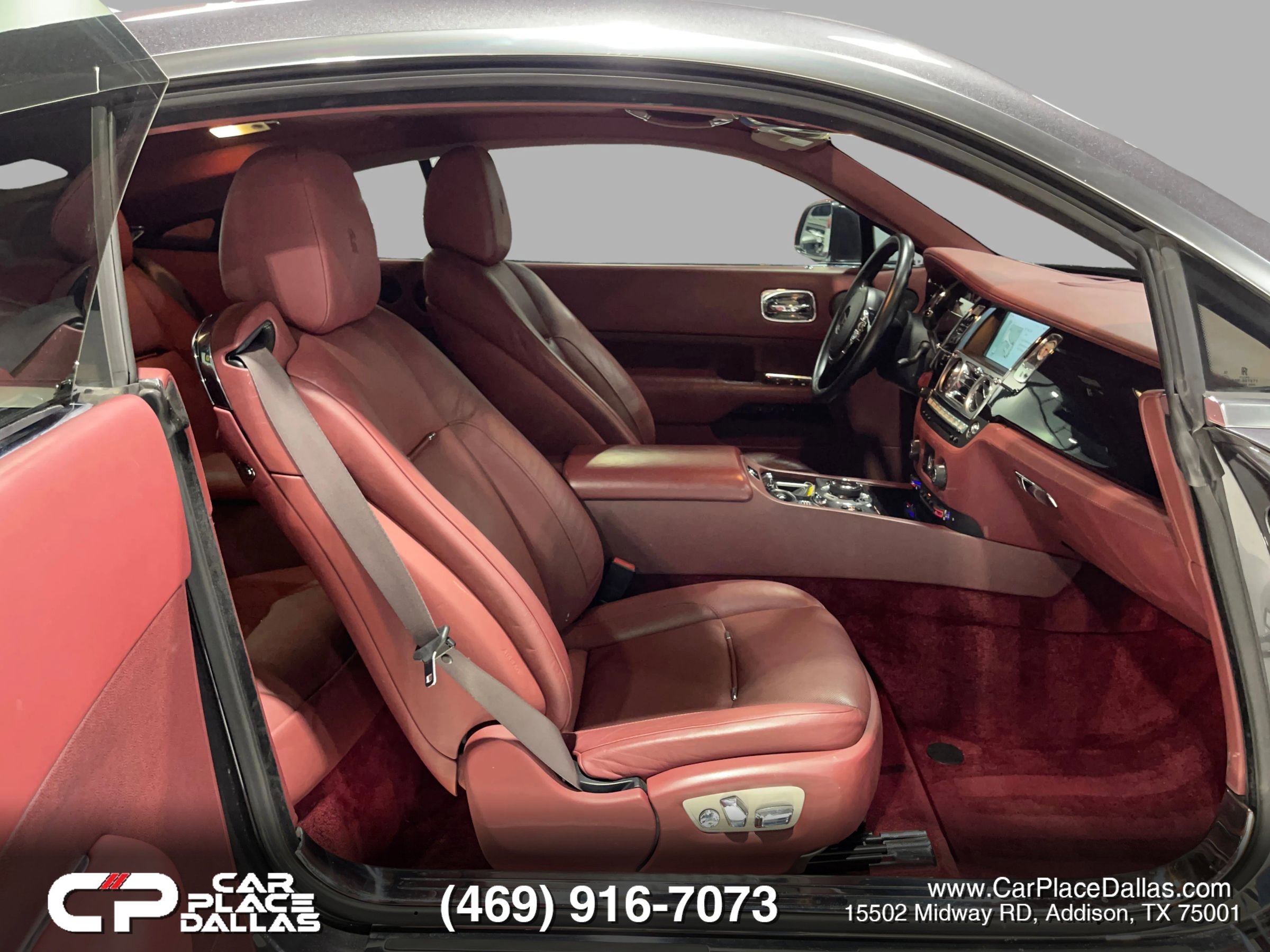 Used 2014 Rolls-Royce Wraith RWD image 32