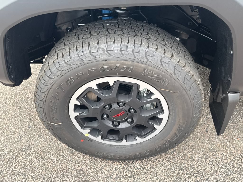 New 2026 Toyota Tacoma TRD Off-Road AWD/4WD image 38