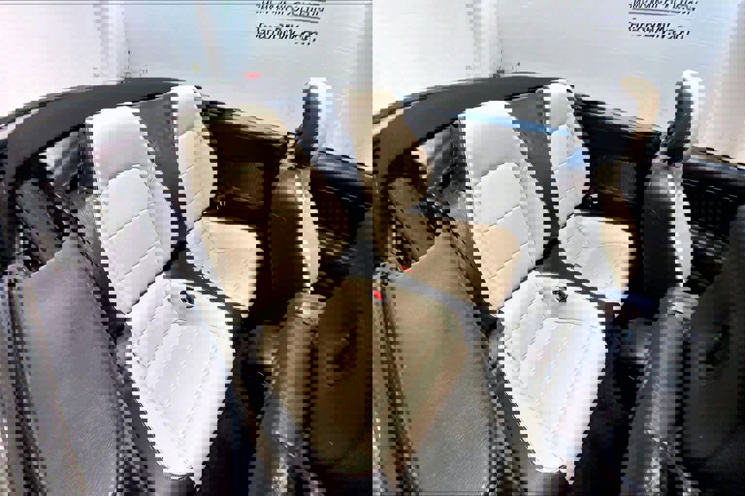 Used 2017 Ford Mustang Premium image 19