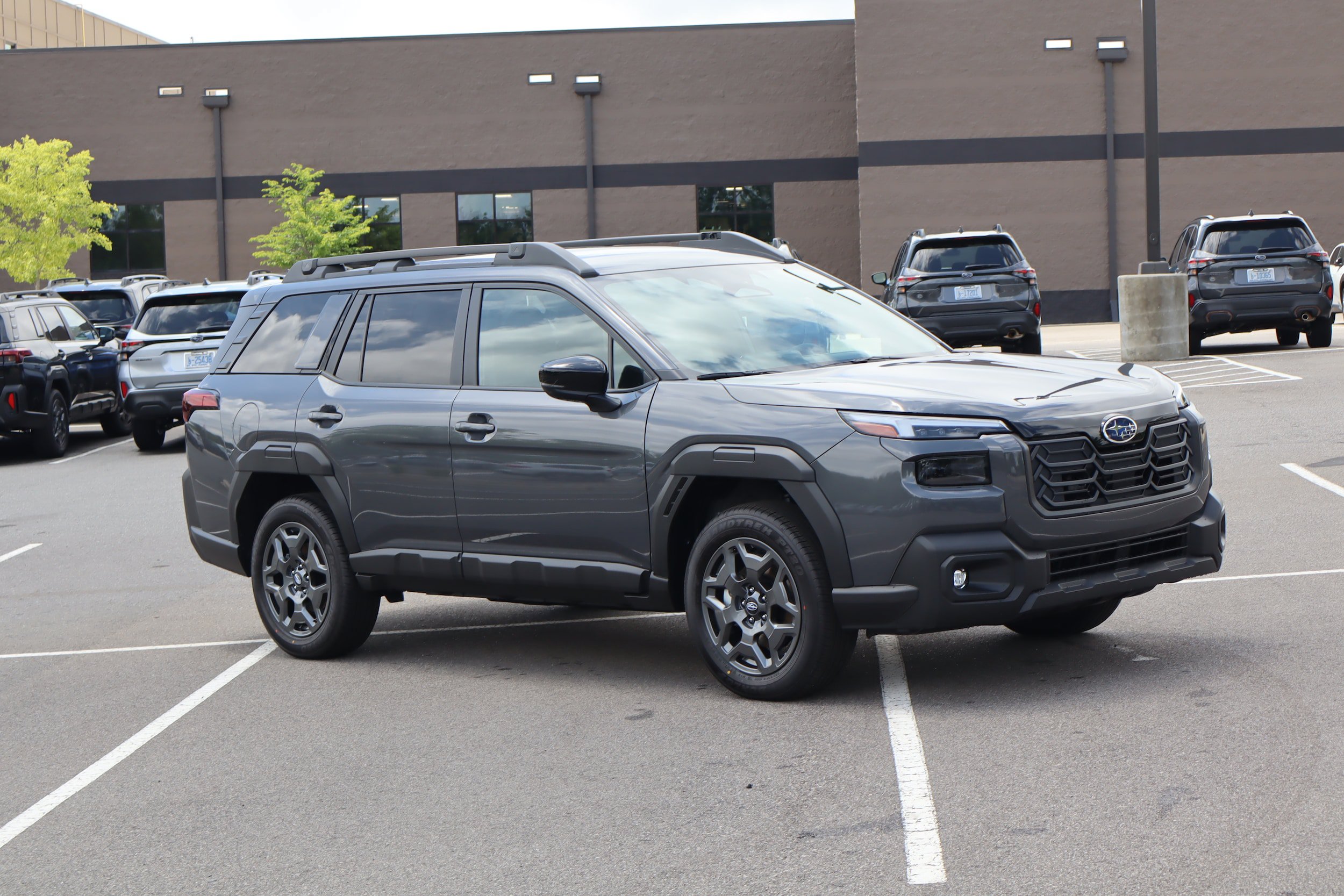 New 2026 Subaru Outback Premium AWD/4WD image 1