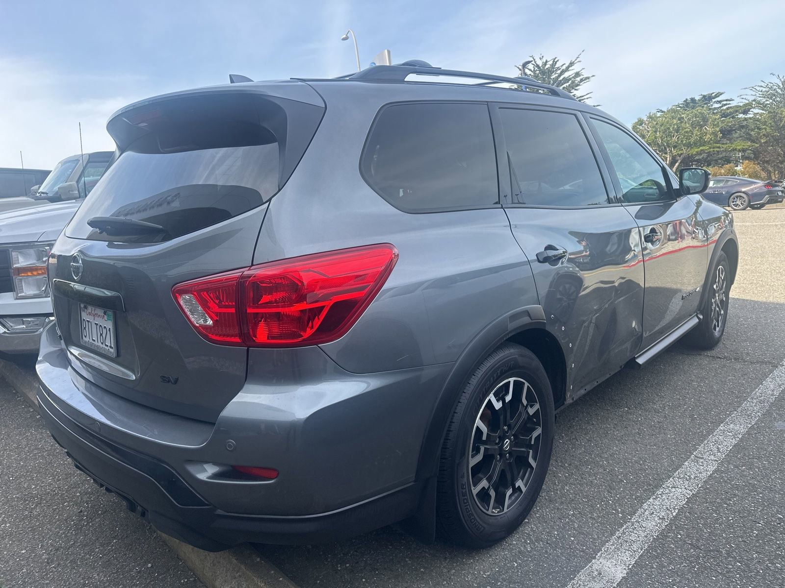 Used 2020 Nissan Pathfinder SV w/ Rock Creek Edition image 7