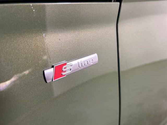 Used 2022 Audi Q5 2.0T Premium w/ Convenience Package image 36