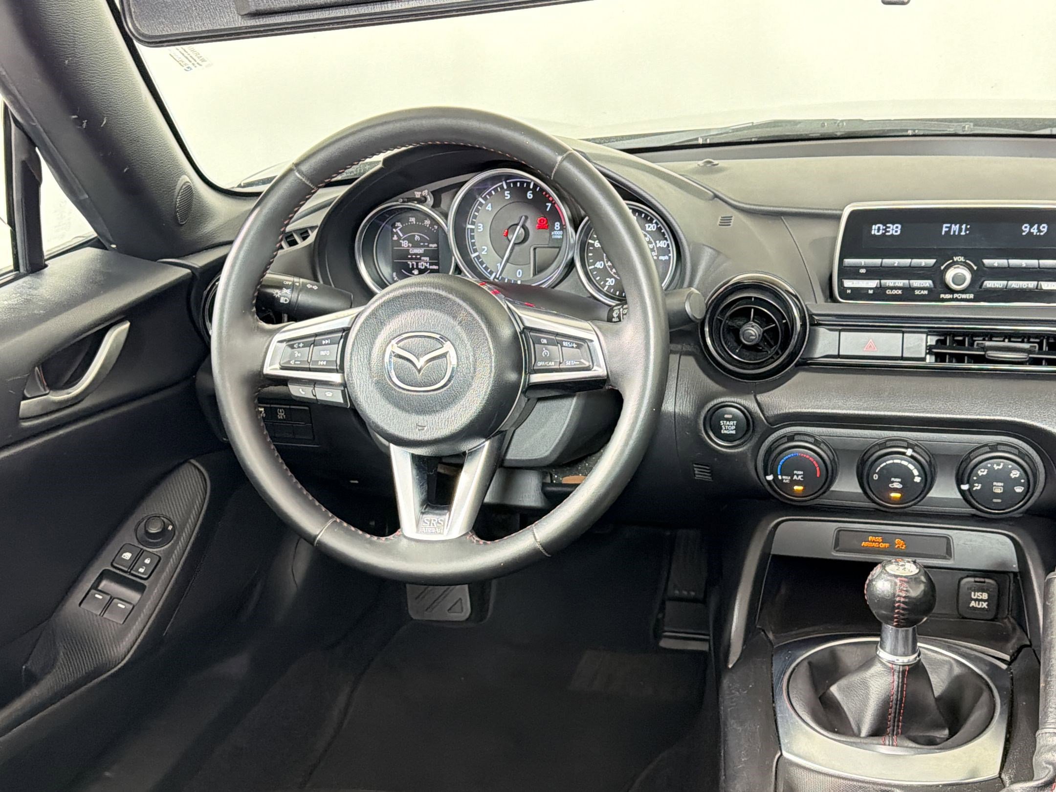 Used 2017 MAZDA MX-5 Miata Sport RWD image 24