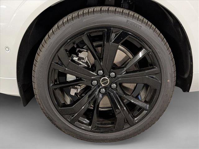 New 2026 Volvo XC60 B5 Ultra w/ Climate Package image 11