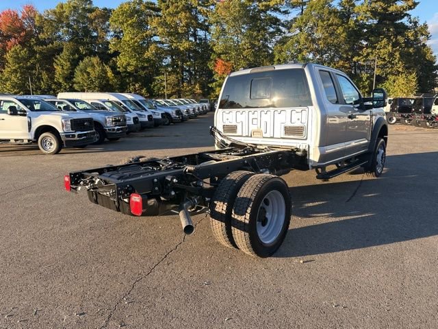 New 2026 Ford F550 4x4 SuperCab Super Duty image 6
